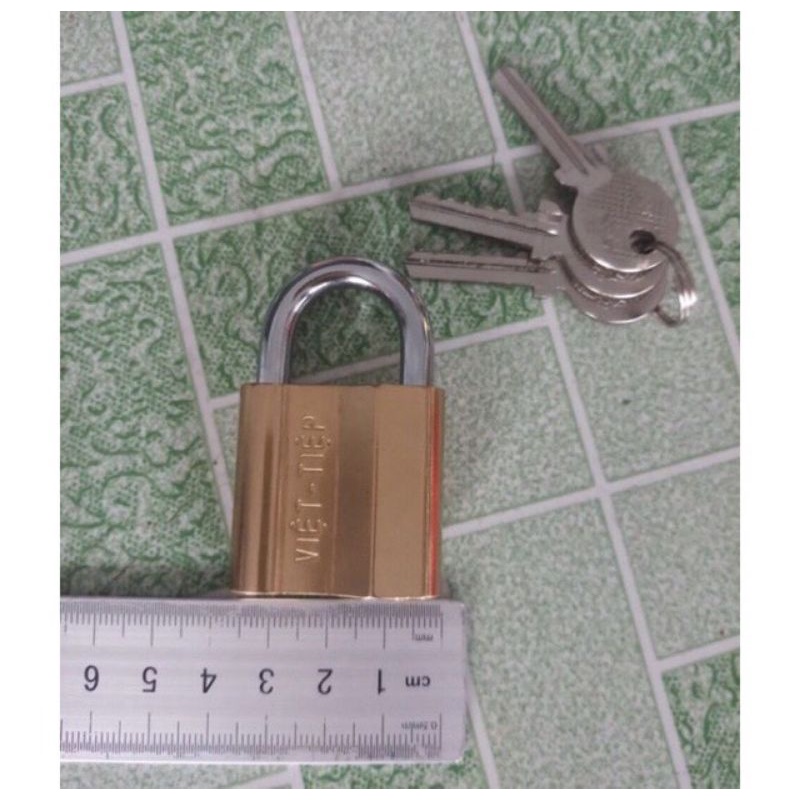 Set 30 ổ khoá việt tiệp dùng chung 1 chìa chủ ( loại 4 phân , khoá giữ chìa , có 12 chìa sơ cua )