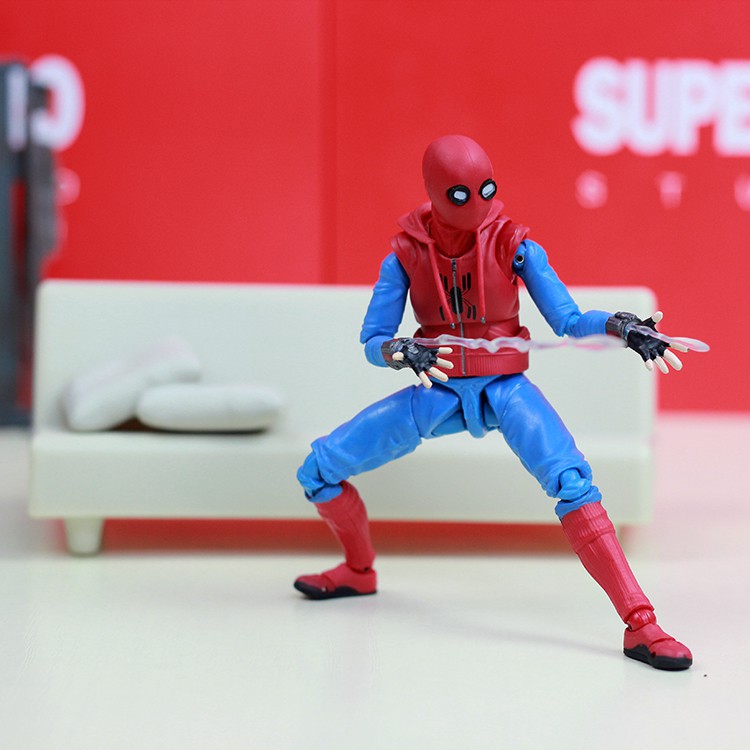 Mô hình Spider Man Homemade Suit Shf Homecoming