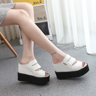 DÉP ĐẾ XUỒNG CHỐNG TRƯỢT
