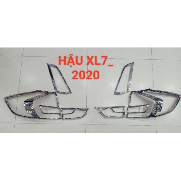Bộ ốp viền đèn hậu Suzuki XL7 2020 mạ crom ảnh thật