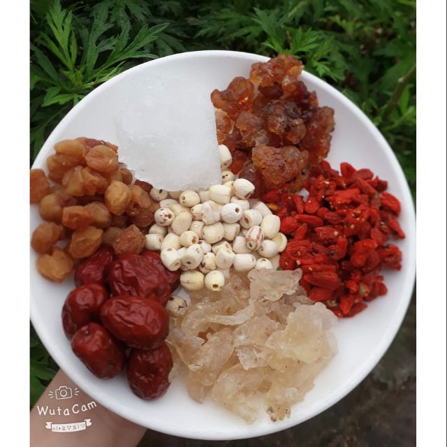 1 Sét Chè Dưỡng Nhan 2-3 người ăn