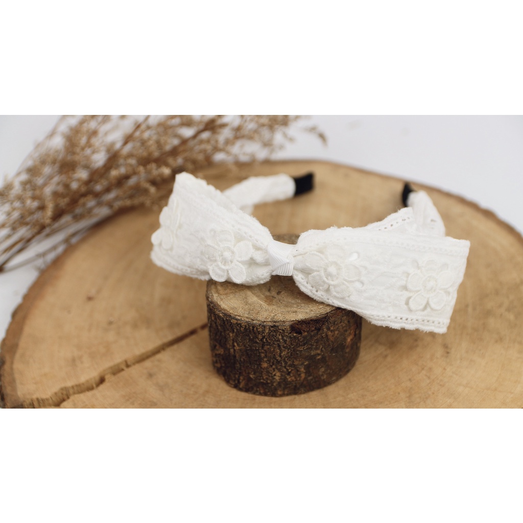 Mẫu băng đô Vintage nơ dài chất ren thêu mềm cho da bé - Kết hoa thêu- Turban, Bờm - Cho bé từ 0 tháng tuổi.