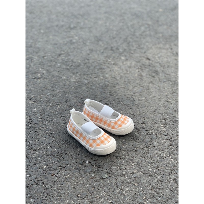 Giày kiểu Hàn cho bé