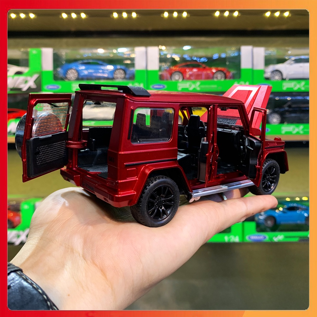 Mô hình xe Mercedes-Benz AMG G63 tỉ lệ 1:32 hãng CHEZHI khung kim loại, 3 màu Đen, Đỏ, Trắng