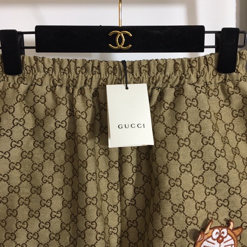 Quần shorts, quần ngố Gucci GG GC doreamon thời trang