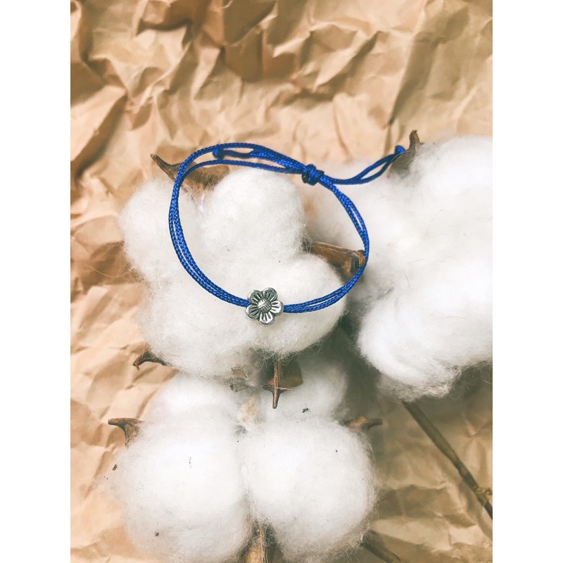 Vòng chỉ charm bạc hoa nhí Lắc tay phong thuỷ vòng tết chỉ cặp đôi may mắn
