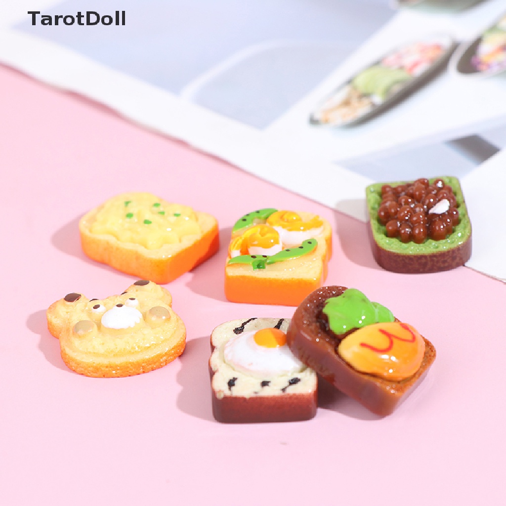 Bộ 8 Bánh Mì Sandwich Tỉ Lệ 1 / 12 Trang Trí Nhà Búp Bê