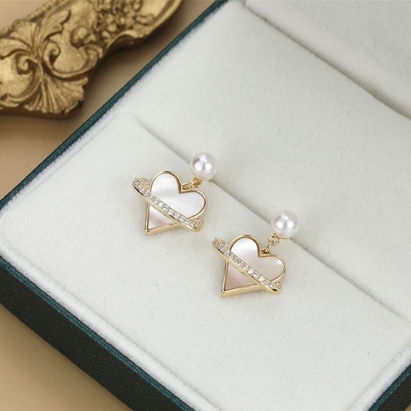 Đôi Khuyên Tai Đính Ngọc Trai Thời Trang Cho Nữ