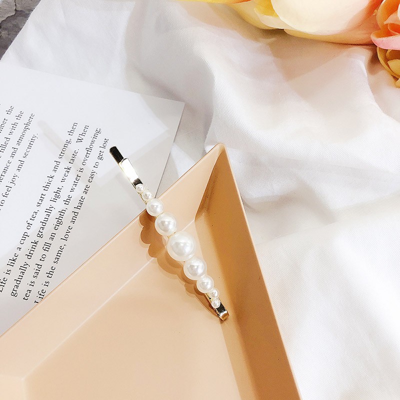 Kẹp tóc đính hạt giả ngọc trai phong cách Hàn Quốc