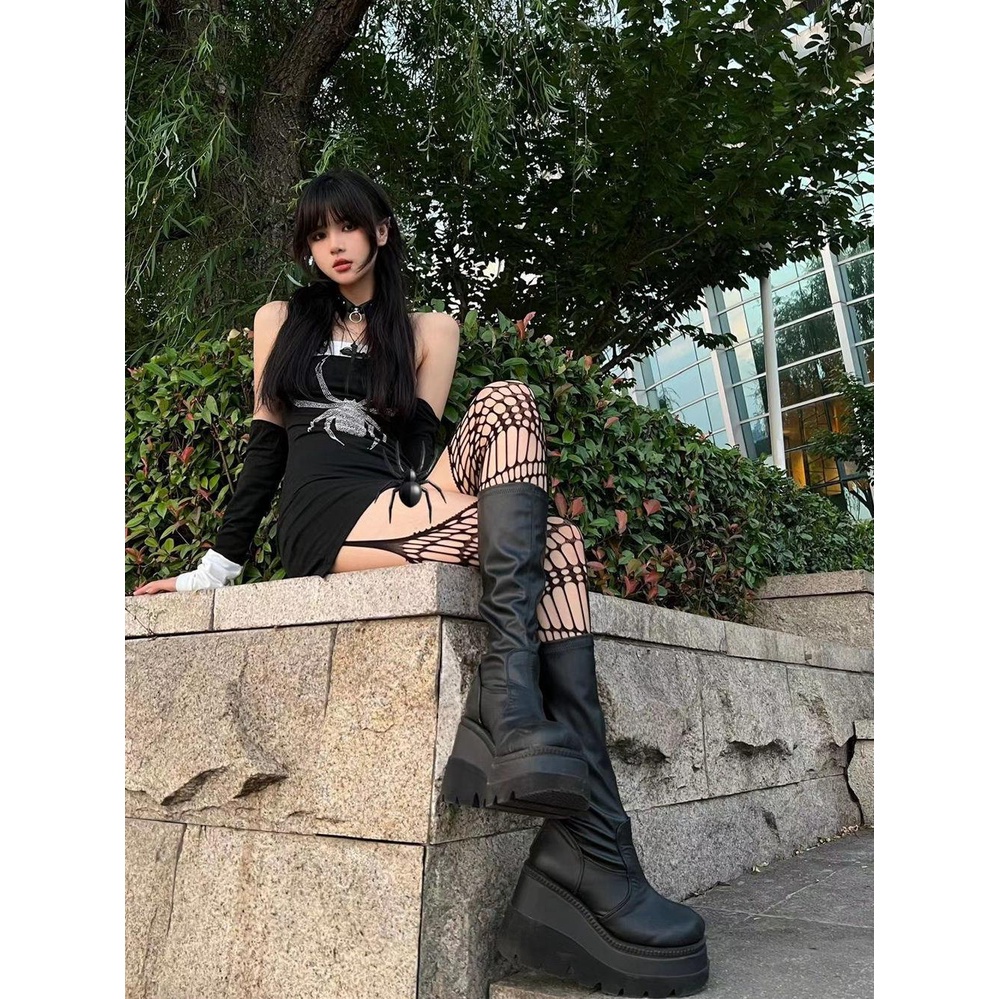 Niche Thiết Kế Nóng Bỏng Đầm Ôm Hông Màu Trơn Phong Cách Desire Mới Mùa Hè Cho Nữ