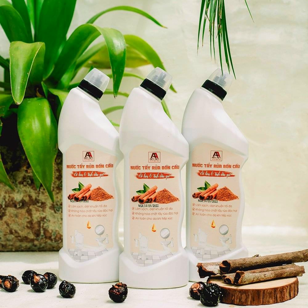 Nước tẩy bồn cầu An An tình chất quế, sạch bóng, an toàn cho sức khỏe, nước rửa bồn cầu 1 lít