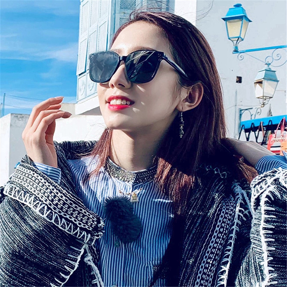 Kính râm chống tia UV thiết kế phong cách trẻ trung dành cho nam và nữ