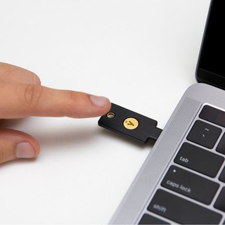 Khóa bảo mật Yubico YubiKey 5C NFC