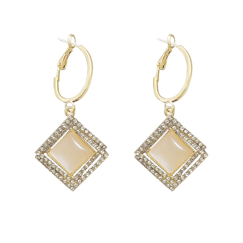 Đôi Bông Tai Hình Thoi Đính Đá Thời Trang Cho Nữ