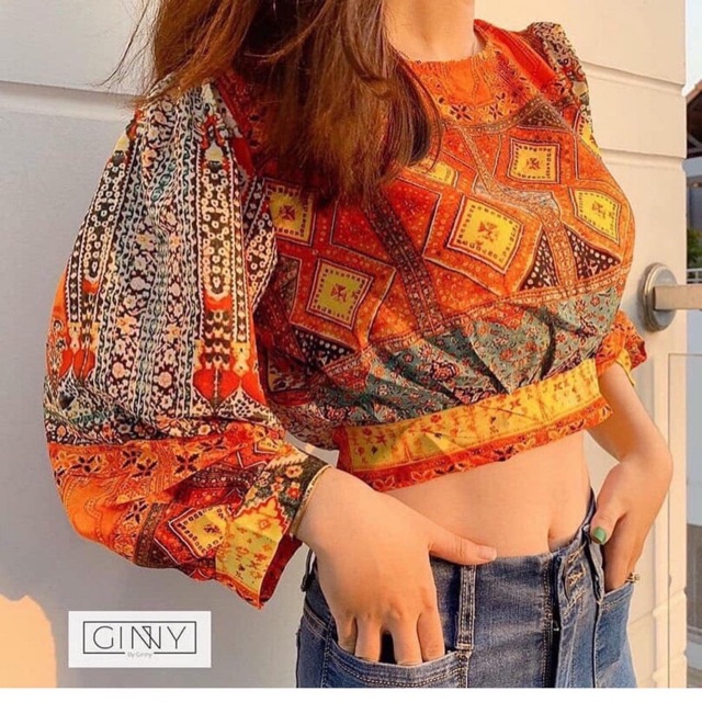 CROPTOP THỔ CẨM NƠ LƯNG