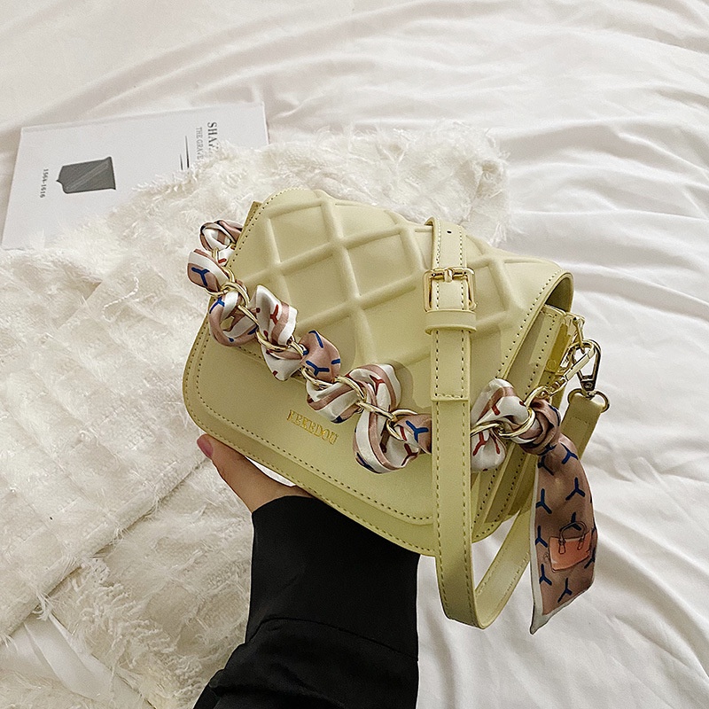 Túi đeo vai IELGY bằng PU phối dây xích cổ điển dễ phối đồ thời trang cho nữ