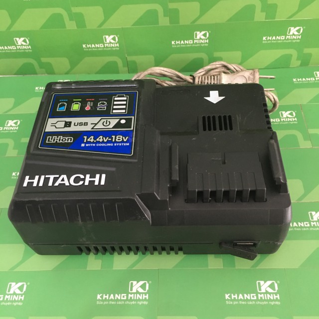 Sạc pin Hitachi 14.4V - 18V Li-ion, chính hãng nội địa 100V AC.