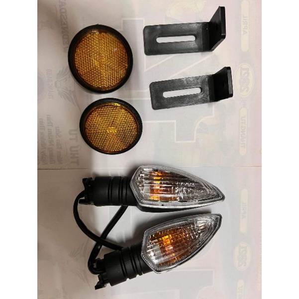 Cặp xi nhan sau zin exciter150  , ex155 , mxking 150 , nvx , kèm mắt mèo phản quan