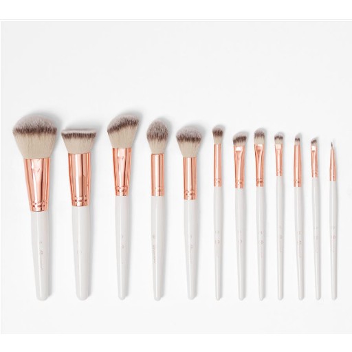 Bộ cọ Rose Romance 12 Piece Brush Set bhcosmetics.com