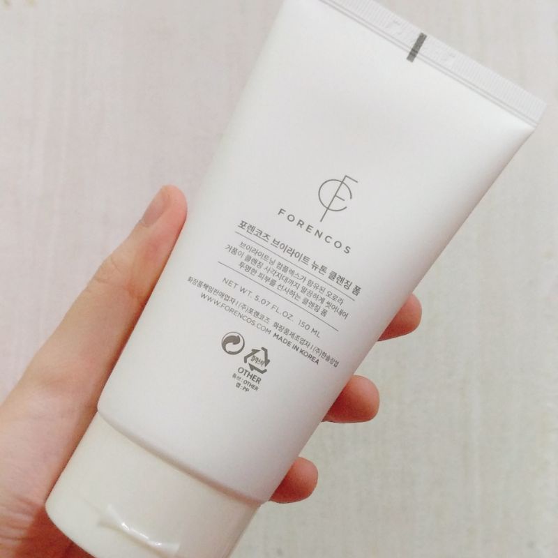 Sữa rửa mặt Forencos V-Bright