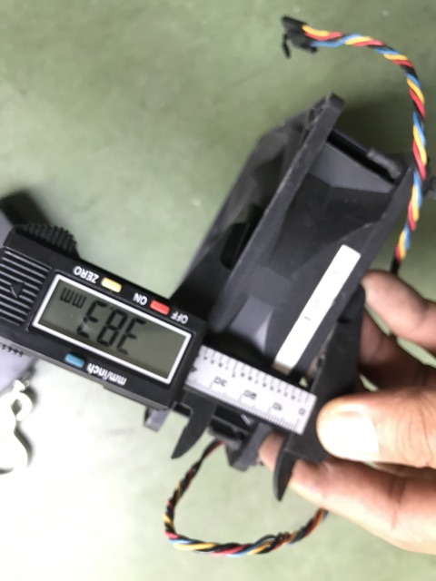 Quạt Delta vuông 12cm 12v tháo máy chủ