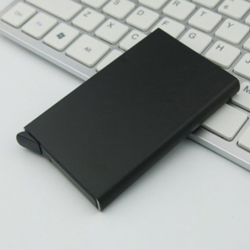 Ví Đựng Thẻ Tín Dụng Bằng Kim Loại Mỏng Nhẹ Thiết Kế Đơn Giản Thời Trang Cho Nam