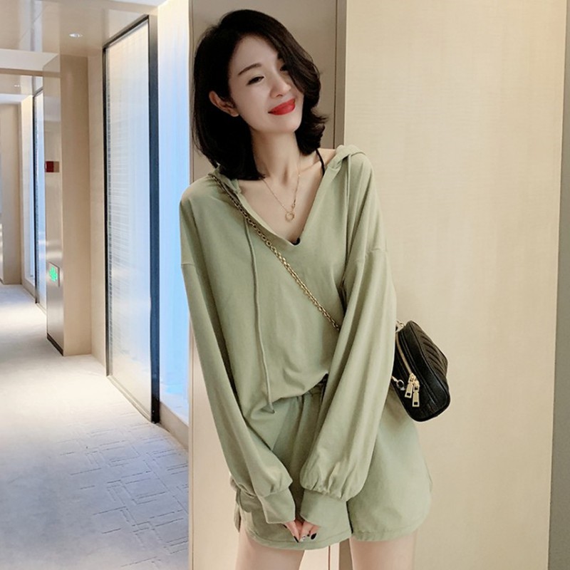 sét đồ nữ kiểu dáng hàn quốc