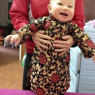 Áo dài cách tân bé trai