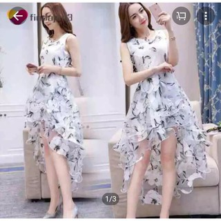 Đầm ren đuôi tôm