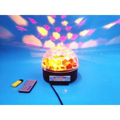 Đèn Pha Sân Khấu, Đèn Cầu Led 7 Màu Usb, Đèn Led Nấm Quả Cầu Xoay Pha Lê 7 Màu Cảm Biến Nhạc, Mẫu Mới Tặng Usb Cao Cấp