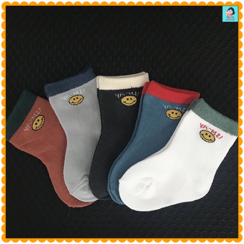 Tất vớ chân cho bé sơ sinh từ 0-3 tuổi cotton nguyên chất không xương mềm mịn.