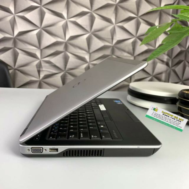 Laptop Dell latitude E6440 core i5-4300u, ram 4g, ổ ssd 128gb, màn 14 inch HD