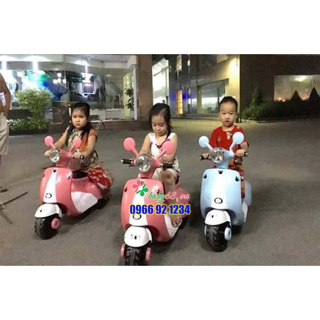 Xe máy điện VESPA cổ 3279 cho trẻ em