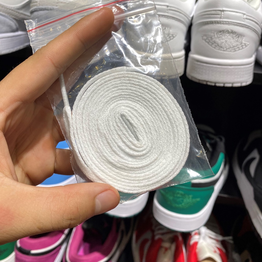 Phụ kiện giày sneaker : dây giày nhiều màu sắc dày 0,8mm dài 1m2 - 1m6 .