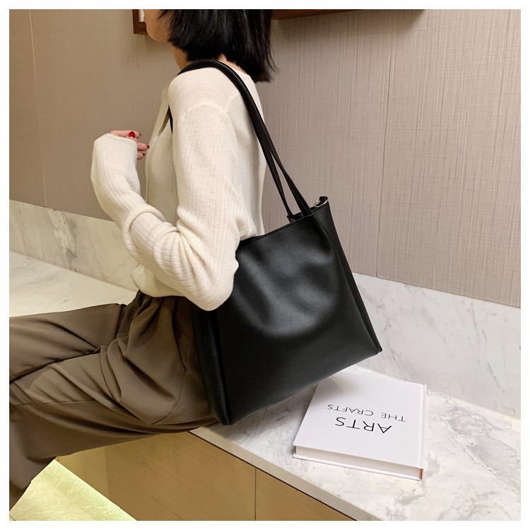 Túi đeo chéo/ Túi đeo vai nữ TOTE to mềm mại thời trang cao cấp giá rẻ phong cách ULzzang Hàn Quốc ZENI SP016