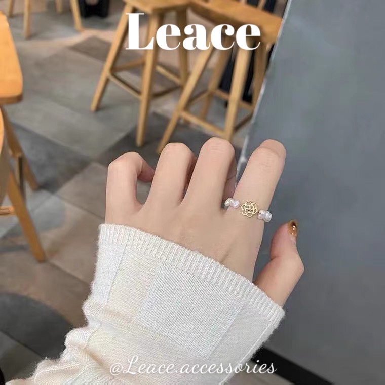 Nhẫn hạt ngọc mặt bông hoa vàng nữ tính R027 Leace.accessories