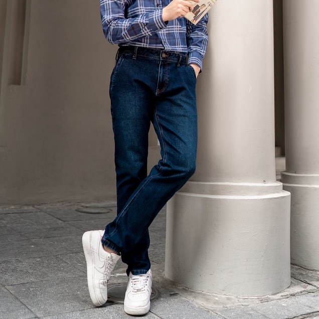 Quần Jeans Nam Trơn Chất Bò Mềm Cao Cấp Basic Quần Jean Genviet Dáng Đứng D1103J2124