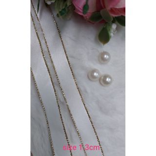 Ruy băng trắng lụa viền , size 1.3cm (dây 5m/12k)