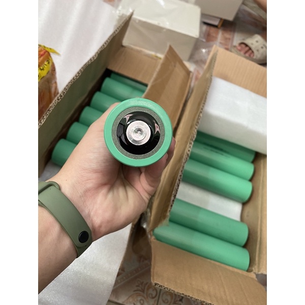 Pin GUSHEN 46160 3,2V 22Ah xả max 5C