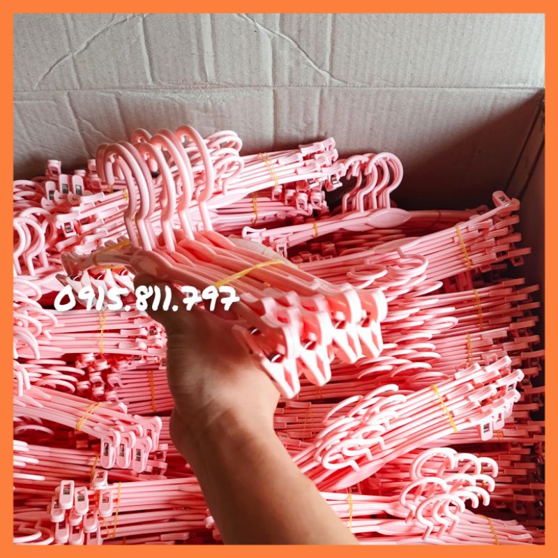 Moc treo quan ao - móc nhựa kẹp đồ lót màu hồng phấn nhẹ nhàng,dễ thương,kích thước 28cm