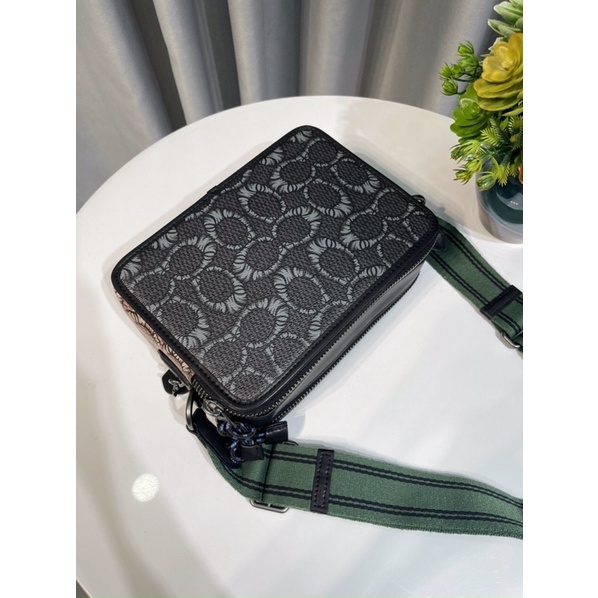 Túi coach dáng hộp