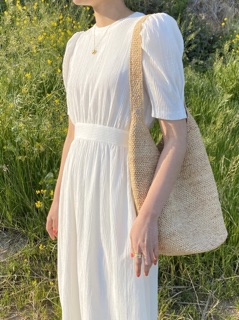 Đầm Midi Trắng Hở Lưng Bo Eo🌻🌻