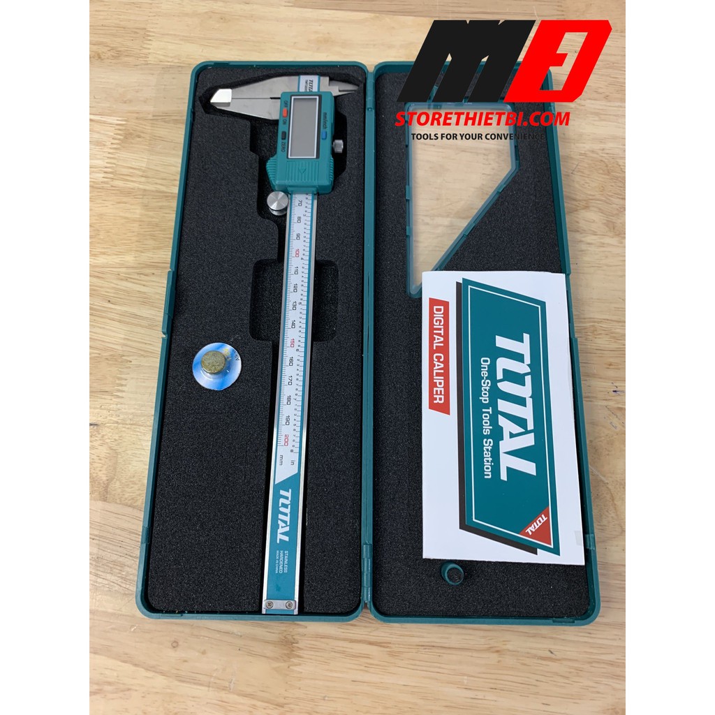Thước Kẹp Điện Tử Bằng Thép Carbon 200mm Total / TMT322006 / Bảo Quản Hộp Nhựa / Thép Không Gỉ