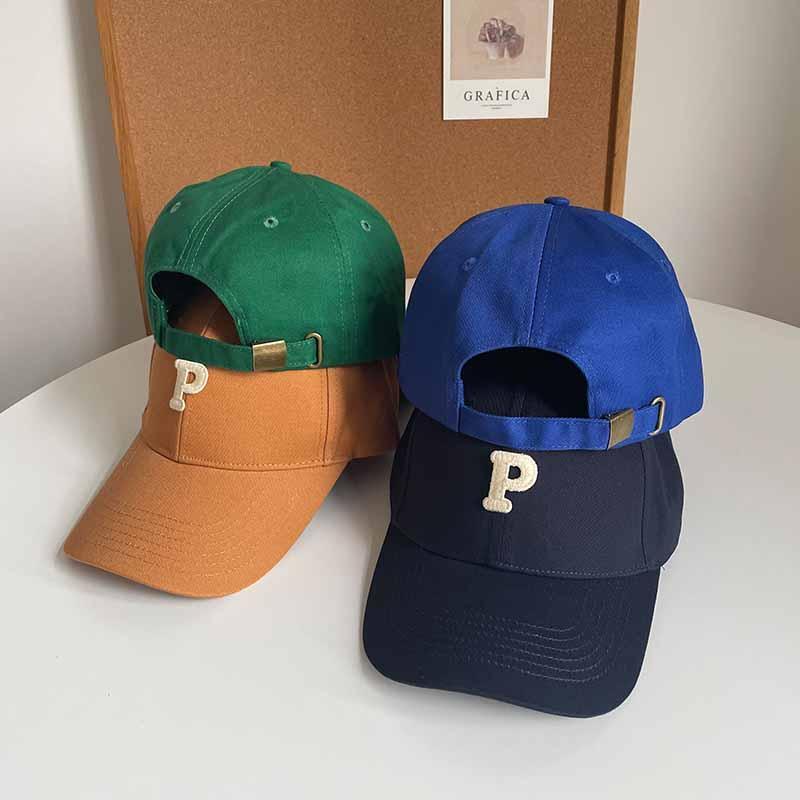 Mũ lưỡi trai cứng Helolis thêu chữ P phong cách Hàn Quốc cho nam và nữ