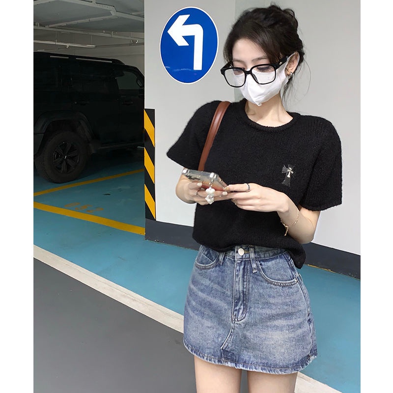 Áo Thun Dệt Kim Ngắn Tay Dáng Rộng In Họa Tiết Kiểu Hồng Kông Cá Tính Cho Nữ