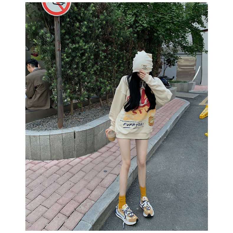 Áo Sweater Nữ Tay Dài Cổ Tròn In Hình Graffiti Phong Cách Hàn Quốc Dễ Phối Đồ | BigBuy360 - bigbuy360.vn