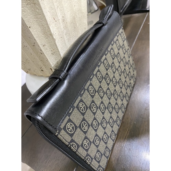 Túi cầm tay, clutch Castelbajac 2hands- 1 thương hiệu của Pháp