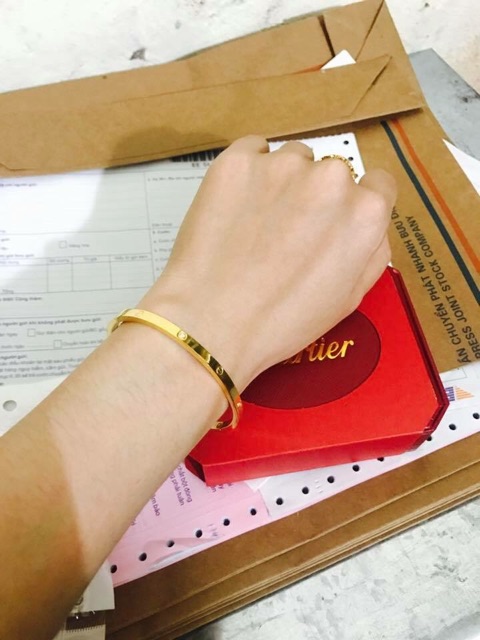 Vòng catier love full box bảng mỏng