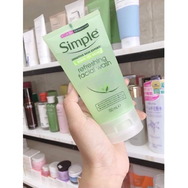 SỮA RỬA MẶT SIMPLE