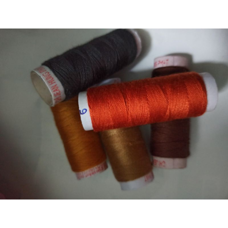 Chỉ May Vải Jean/ Chỉ Sợi Lớn 1 Ống 200 Yard